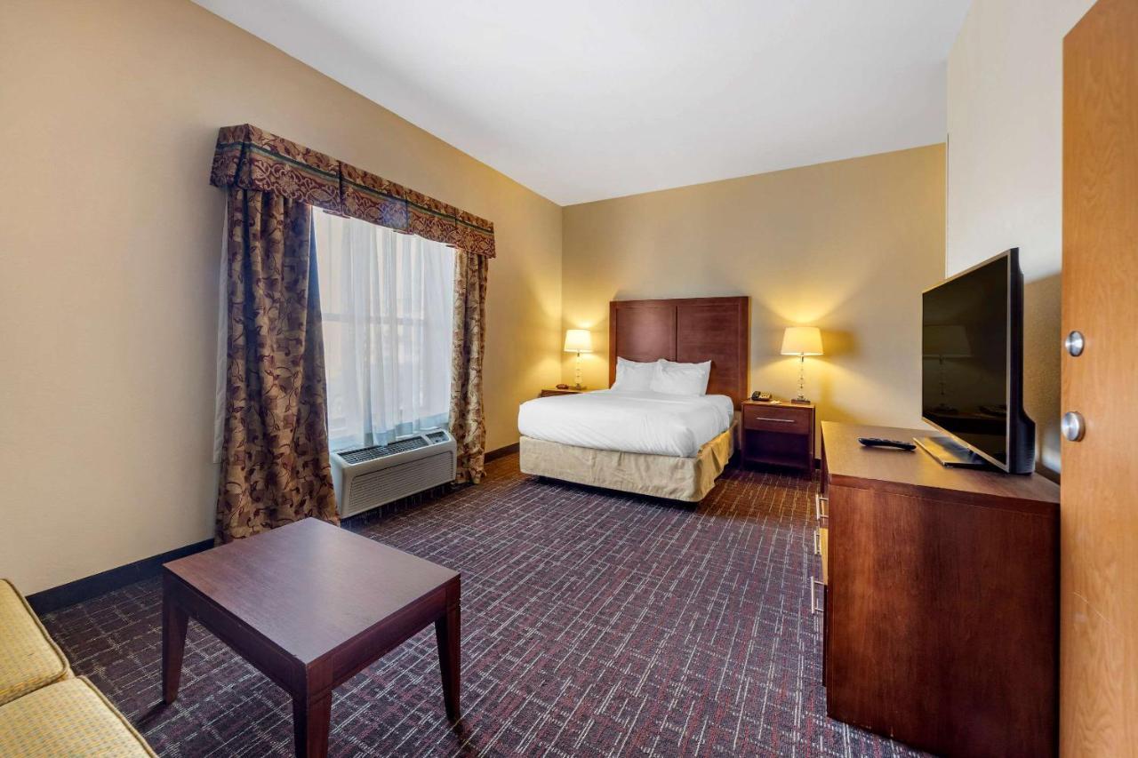Comfort Inn & Suites Shawnee North Near I-40 Zewnętrze zdjęcie