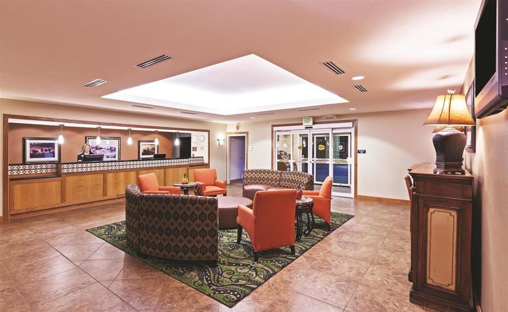 Comfort Inn & Suites Shawnee North Near I-40 Zewnętrze zdjęcie