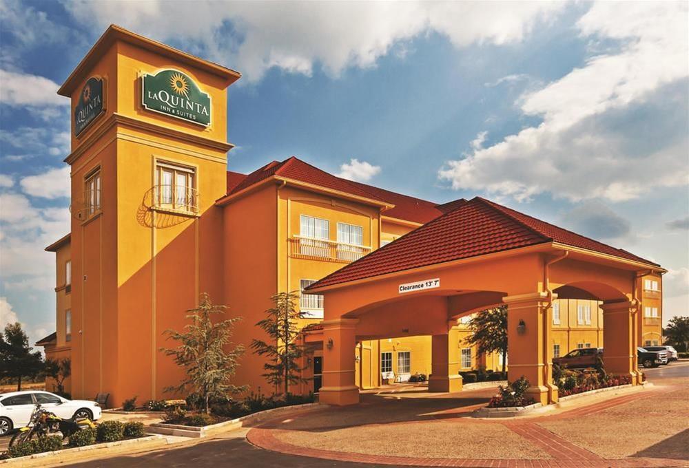 Comfort Inn & Suites Shawnee North Near I-40 Zewnętrze zdjęcie