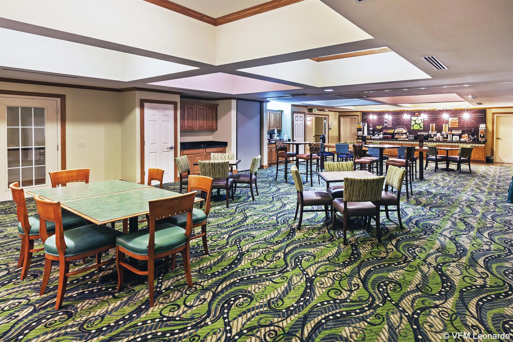 Comfort Inn & Suites Shawnee North Near I-40 Zewnętrze zdjęcie
